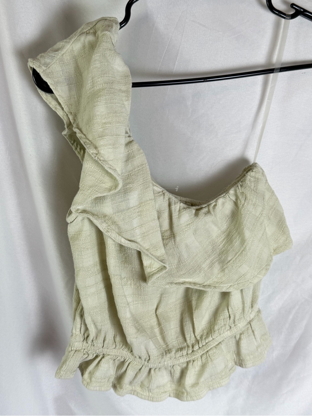 American Eagle XS One Shoulder Ruffle Textured Boho Top Cream - Picture 5 of 6